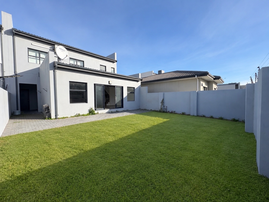 3 Bedroom Property for Sale in Sandown Western Cape
